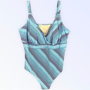 NWT Swimsuits For All Blue One Piece Swimsuit sz 30‎